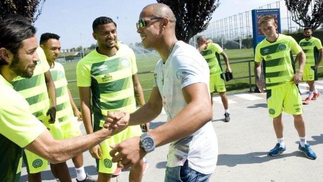 到离开球场 到离开球场